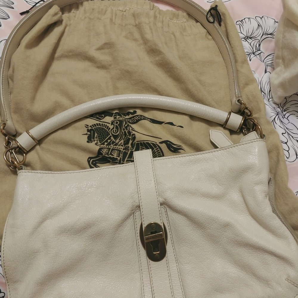 Burberry Ivory White Leather Hobo Satchel - Picture 2 of 8